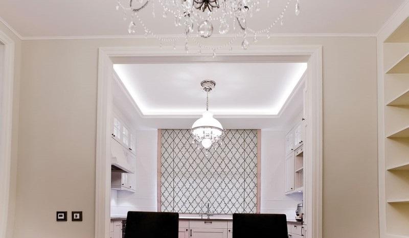 Карниз Orac Decor Orac Luxxus C250