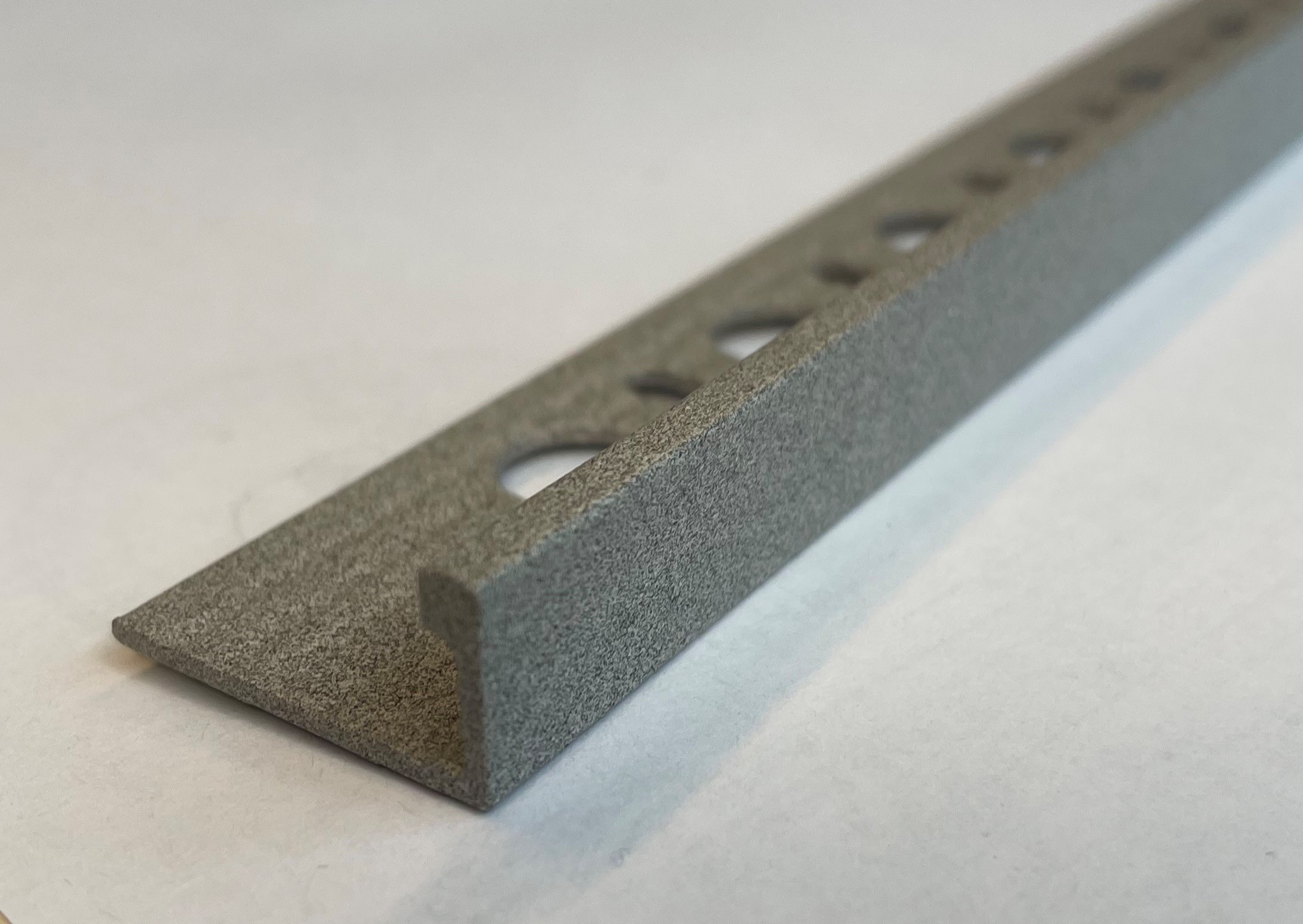 Профиль Progress Profiles Proterminal Stone Line PTA 06-SL05 2.7 м. (stone gray)