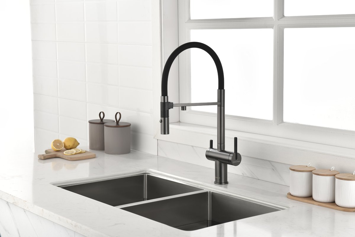 Смеситель для кухни Paulmark Gravity Gr213188-B (беретта), с краном для питьевой воды