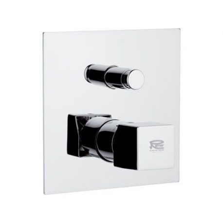 Смеситель для ванны и душа Remer SQ 3 S093 (хром)