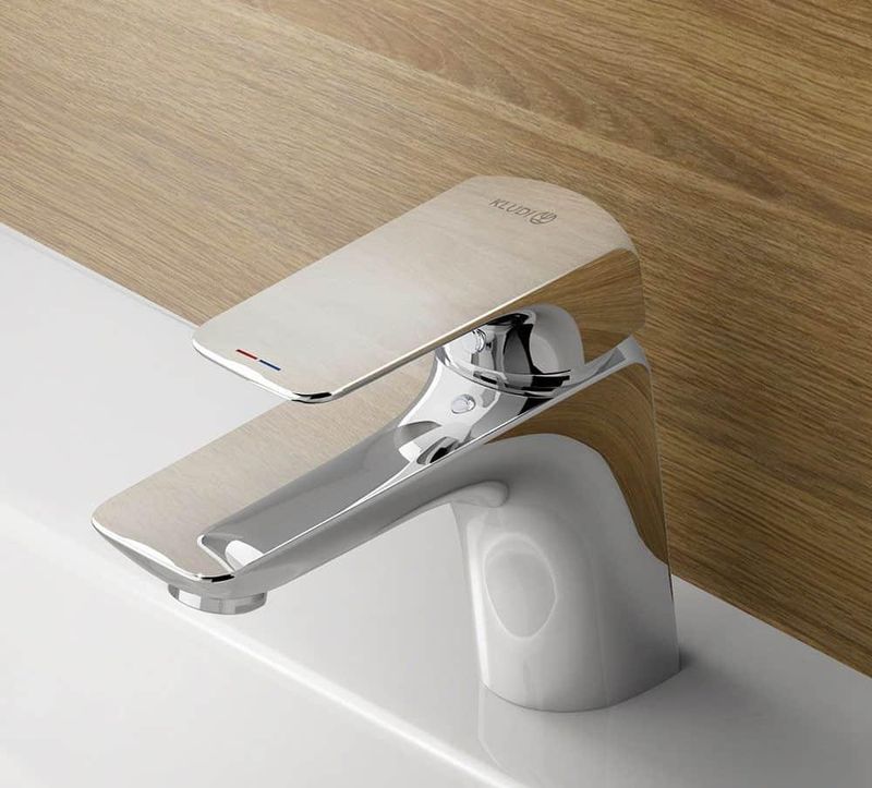 Смеситель для раковины Kludi Ameo 410260575