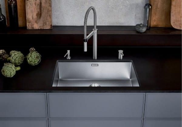 Мойка кухонная Blanco Claron 700-U Durinox 523387 74х44