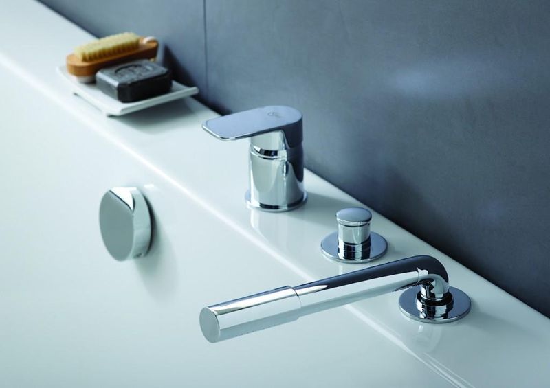 Смеситель для ванны и душа Ideal Standard Tonic II A6349AA