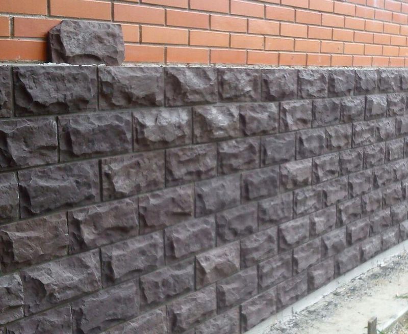 Декоративный камень Redstone Тулон TN-73/R 15x30