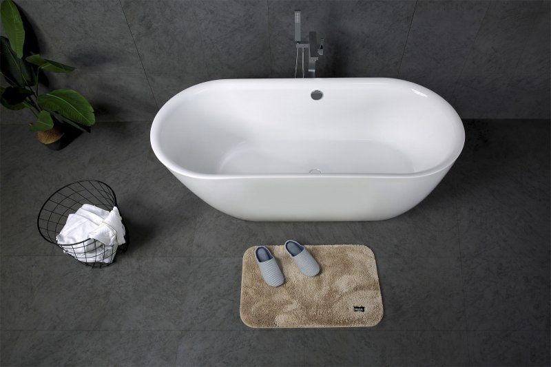Ванна отдельностоящая BelBagno BB203-1800-830 180x82