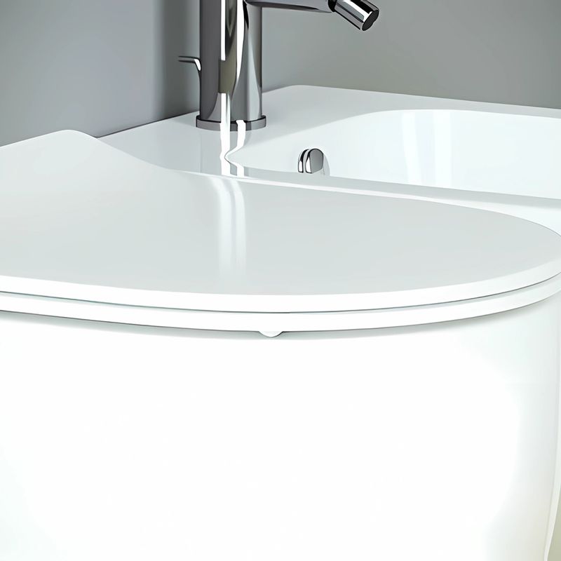 Биде напольное Ceramica Nova Metropol CN4005 57х36 с креплением (белый)