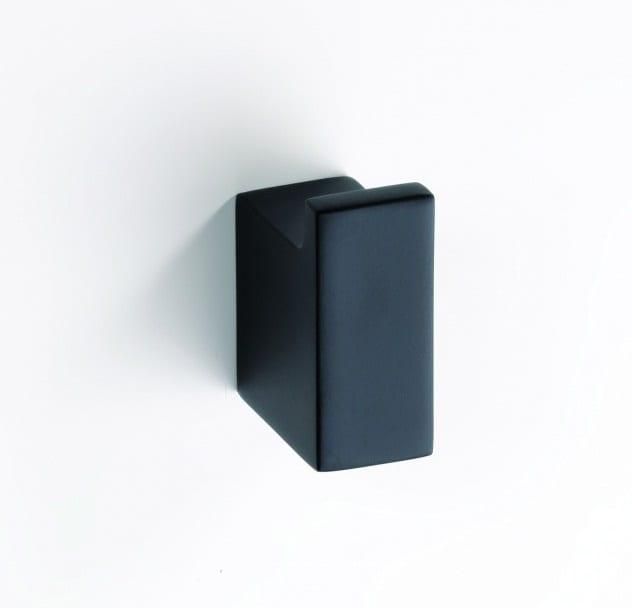 Крючок Bemeta Nero 135006010