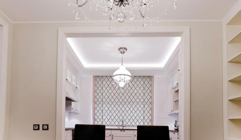 Карниз Orac Decor Orac Luxxus C250