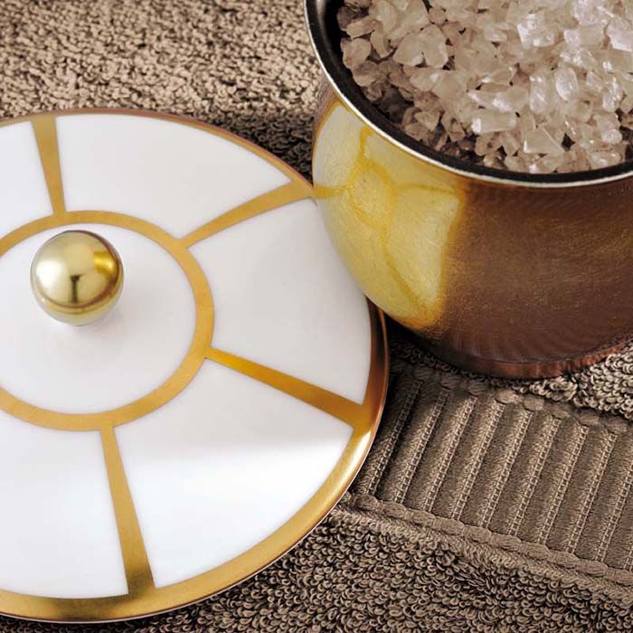 Коробка с фарфоровой крышкой Ithaque decor or A7A-A02-4623 (белый, золотой)