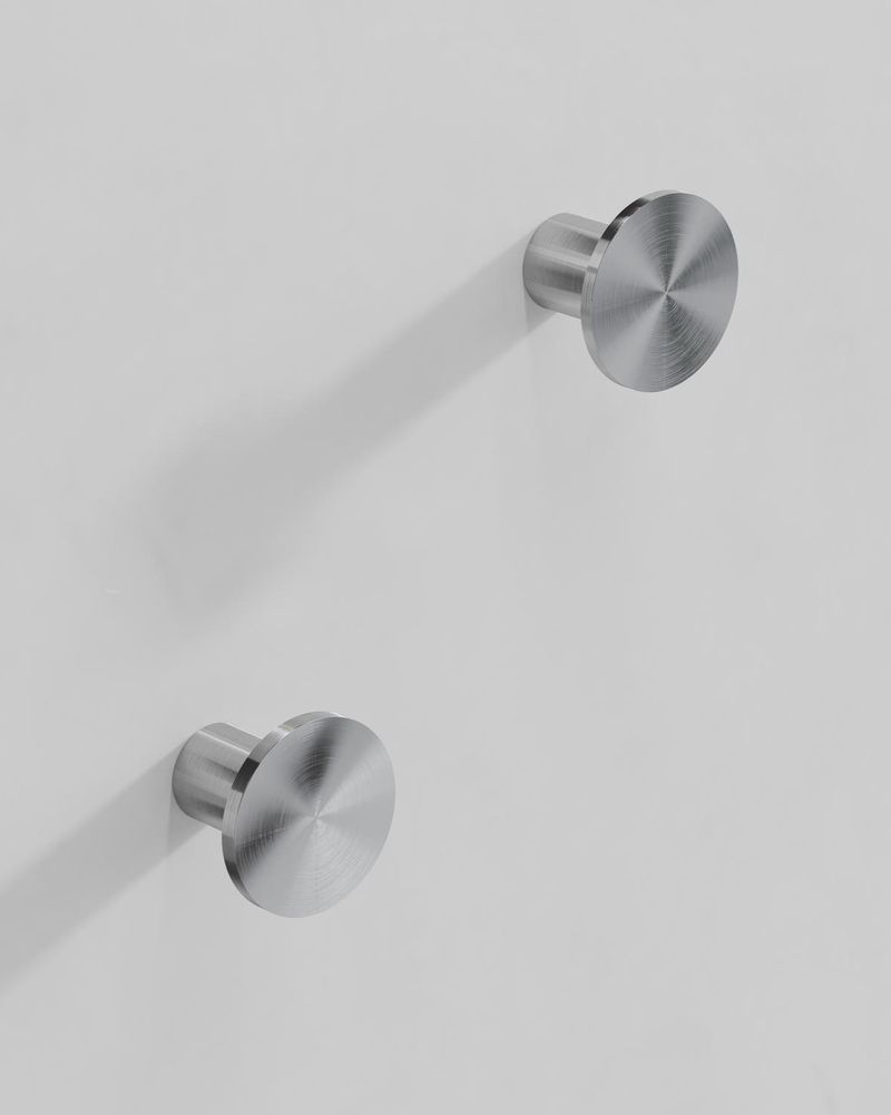 Крючок Tezza Pin 70 мм (нерж. сатинированная сталь), 1 шт.