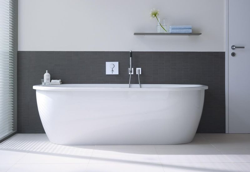 Ванна пристенная Duravit Darling New 700248000000000 190x90
