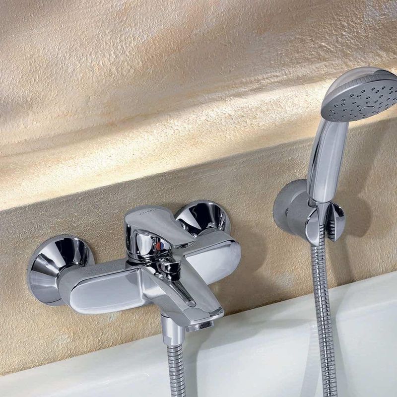 Смеситель для ванны и душа Kludi Ameo 414450575