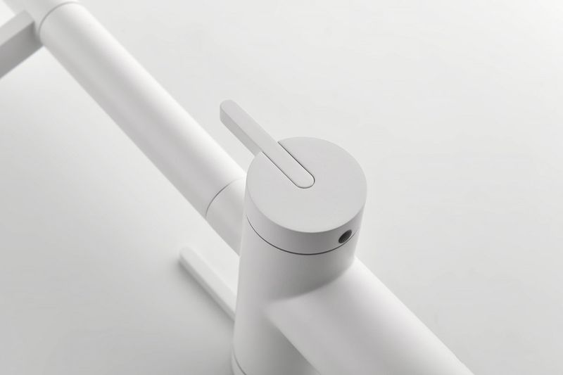 Смеситель для кухни Paulmark Gravity Gr213188-431 (белый), с краном для питьевой воды