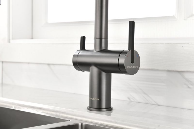 Смеситель для кухни Paulmark Gravity Gr213188-B (беретта), с краном для питьевой воды