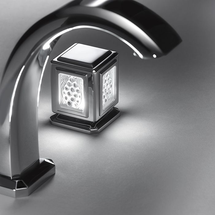 Смеситель для раковины THG Metropolis cristal clair A2A-A02-151LED (хром, прозрачный хрусталь), с донным клапаном, с LED